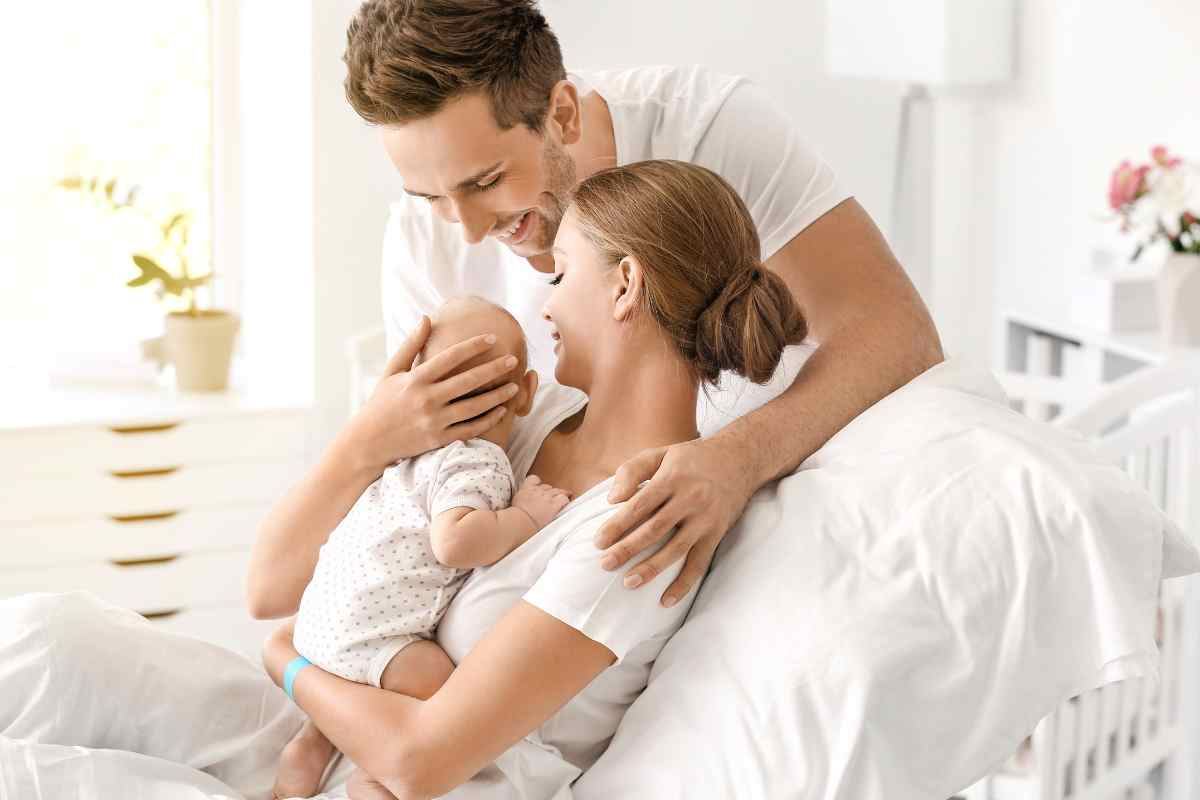 Genitori e neonato