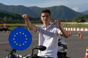 Patente moto novità UE differenze