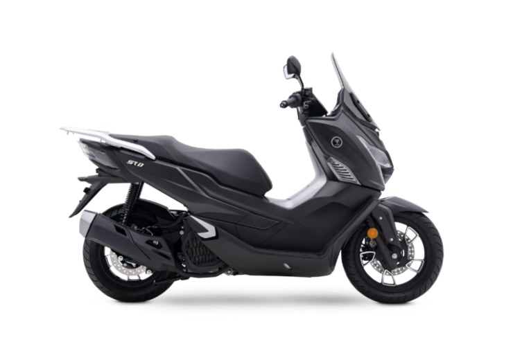 Voge Sfida SR1 Yamaha Tmax 3000 euro