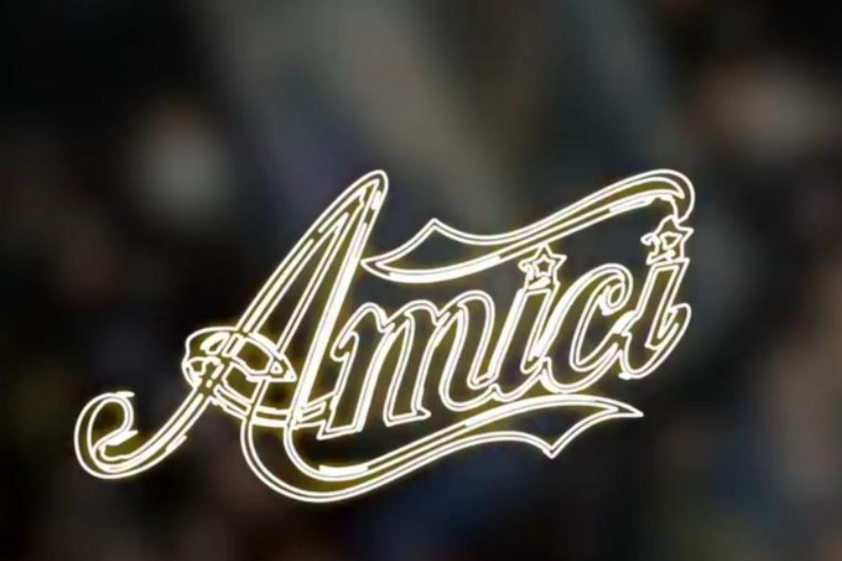 logo della trasmissione "Amici"