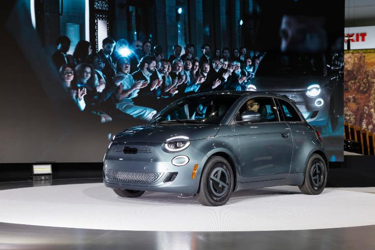 Fiat 500e con batterie scambiabili