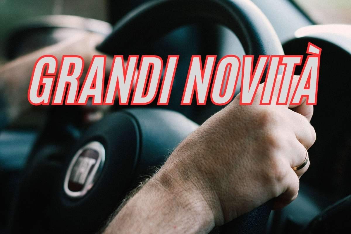Fiat rivoluziona il mercato con la 500e con le batterie sostituibili
