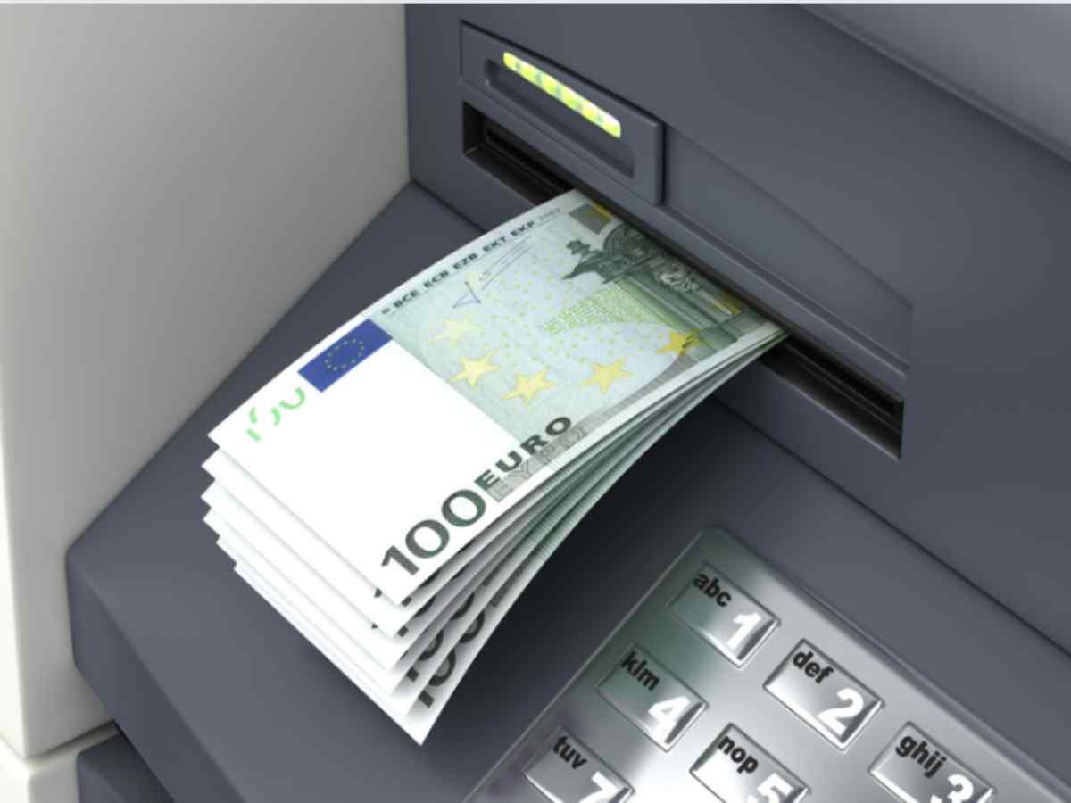 prelievo contanti bancomat