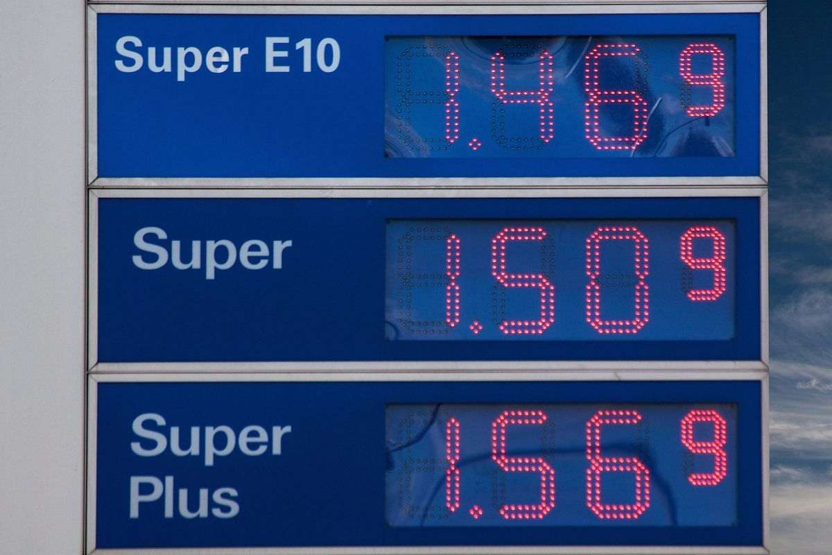 tabellone prezzi benzina schermo carburante