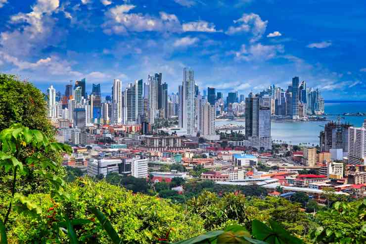 Città di Panama vista da lontano
